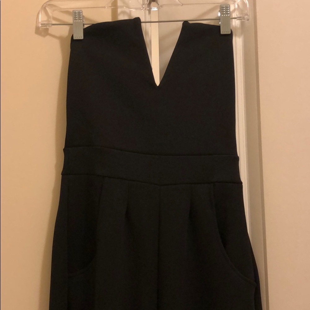 Strapless jumpsuit w/ pockets